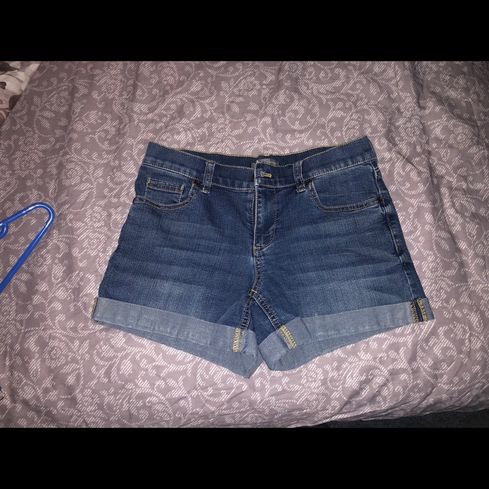 Regular comfy shorts